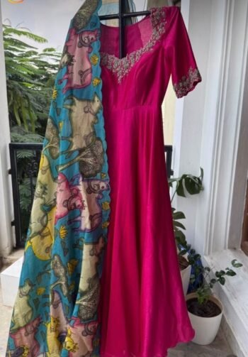 kalamkari anarkali dupatta/anarkali suit set/anarkali kurta dupatta/Indian dresses/anarkali dress with Kalamkari’s dupatta/kalamkari dress