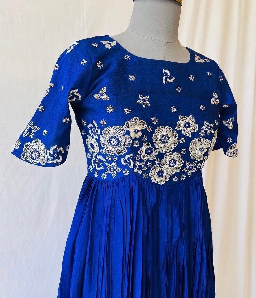 Anarkali suit usa/hand embroidery anarkali kurta/blue anarkali dress/elbow sleeves dress anarkali/Indian dresses/royal blue anarkali kurta