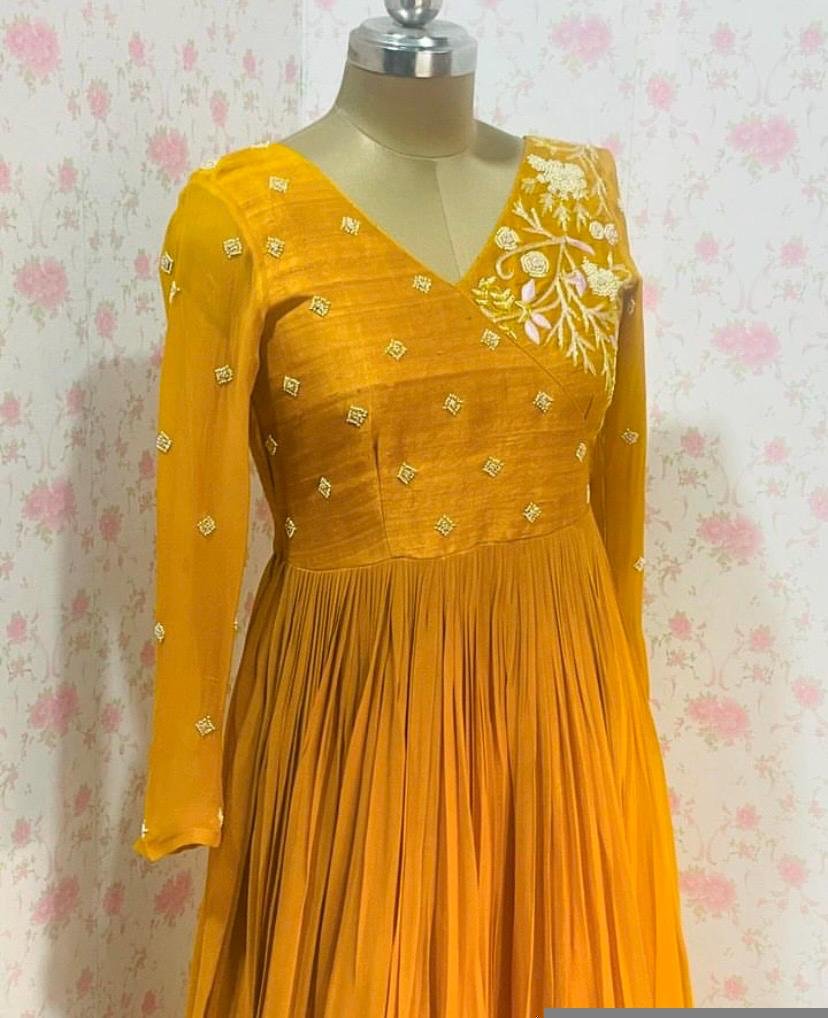Hand embroidered Anarkali/muave anarkali dress/lavender anarkali suit set/yellow long gown USA/Indian dresses/pure silk haldi anarkali kurta