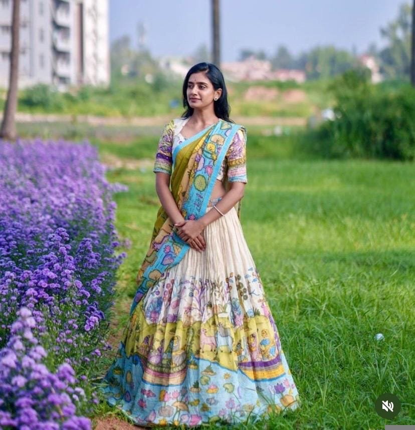 Women’s pure kalamkari lehenga set / crop top lehenga / Hand painted lehenga USA / wedding lehenga USA / kalamkarilehenga choli /voggish usa