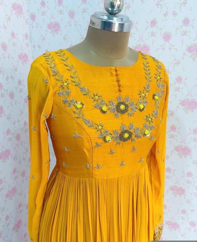 Hand embroidered Anarkali /haldi anarkali kurta/yellow anarkali suit set/anarkali dupatta USA/Indian dresses/yellow anarkali kurta/long gown