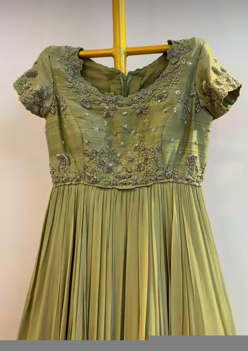 Green Anarkali suit usa/hand embroidery anarkali kurta/royal blue anarkali dress/sea green anarkali/Indian dresses/green layered anarkali US