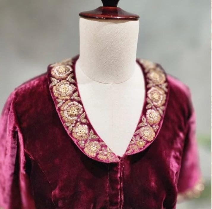 pure velvet hand embroidery blouse/collar maggam blouse/Peter Pan collar blouse/velvet hand embroidered blouse/burgundy ready made blouse us