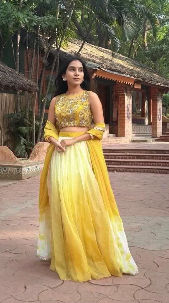 Women’s lehenga set/yellow blue crop top lehenga/ombre crop top skirt USA/wedding lehenga USA/shaded lehenga silk skirt/lehenga choli set