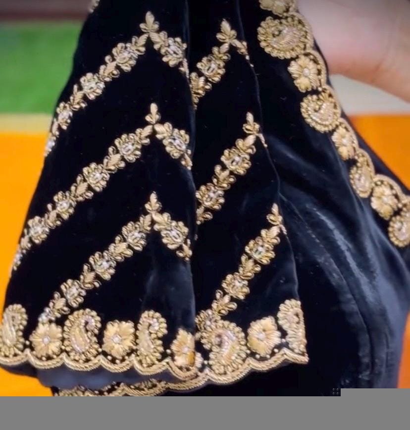pure velvet hand embroidery blouse/U neck maggam blouse/black zardosi blouse/velvet hand embroidered blouse/black velvet ready made blouse