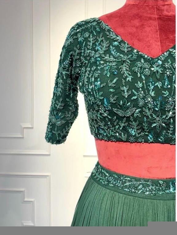 Women’s lehenga set/green croptop lehenga/Indian crop top skirt USA/hand embroideredwedding lehenga USA/green silk skirt/green ruffle leheng