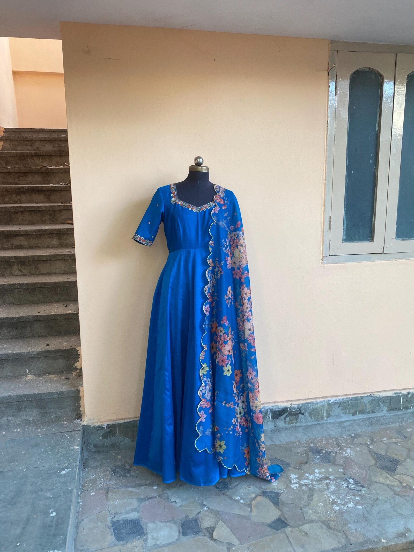 Anarkali with floral dupatta/blue anarkali suit set/anarkali dupatta USA/blue floral embroidery dupatta/ Indian dresses/blue floral anarkali