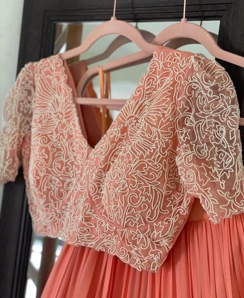 Women’s lehenga set/peach croptop lehenga/Indian crop top skirt USA/hand embroidered lehenga set dupatta/peach lehenga choli with dupatta us
