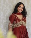 Hand embroidered Anarkali dupatta/anarkali suit set/brown anarkali with dupatta/maroon red kurta with dupatta/burgundy red anarkali dress