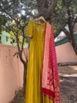 Hand embroidered Anarkali with pure banarasi handloom dupatta/yellow anarkali suit set/anarkali dupatta/Indian dresses/pink banarasi dupatt