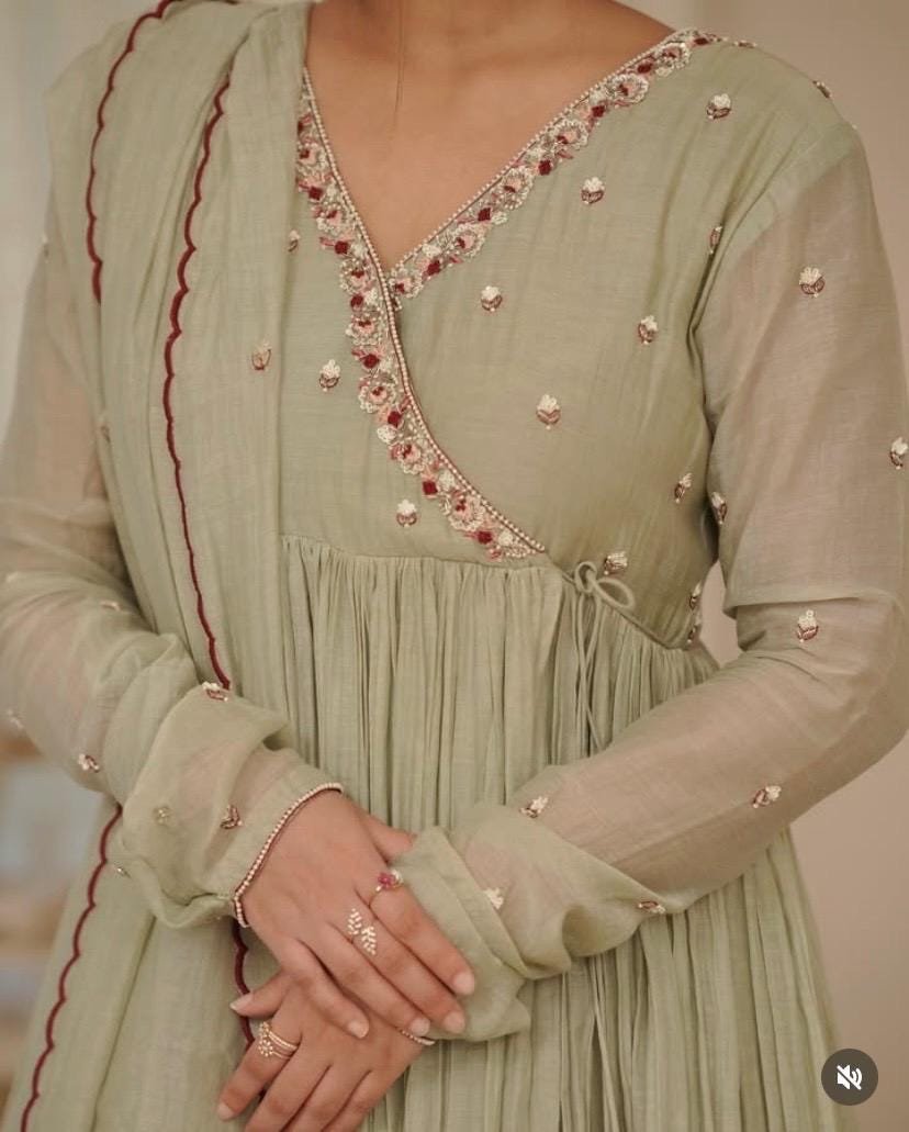 Hand Embroidered Anarkali Kurta Set: Olive Green Chanderi Silk Dupatta
