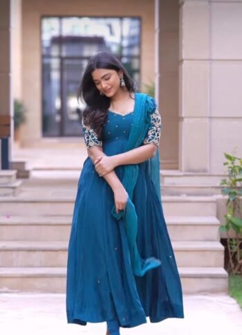 Hand embroidered Anarkali with dupatta/straight kurta suit set/blue kurta with dupatta Indian dresses/blue kurta set with pant dupatta