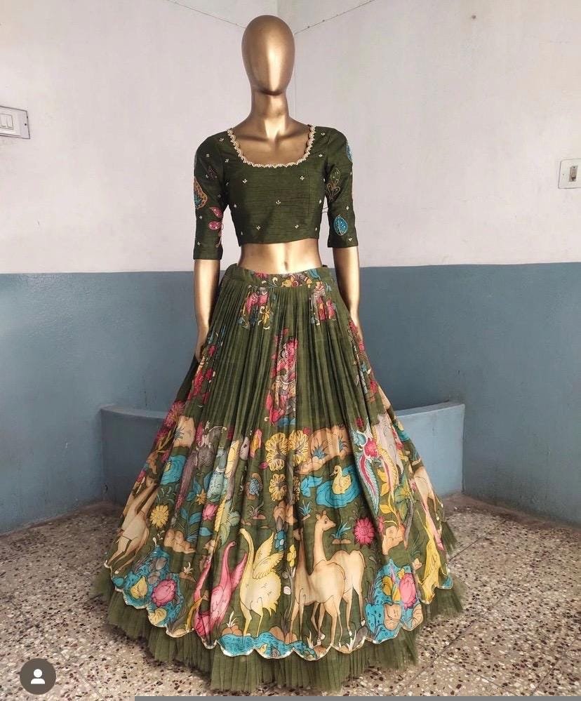 Women’s pure kalamkari lehenga set/crop top lehenga/green Hand painted lehenga USA/wedding lehenga USA/kalamkari lehenga set/mehendi outfit