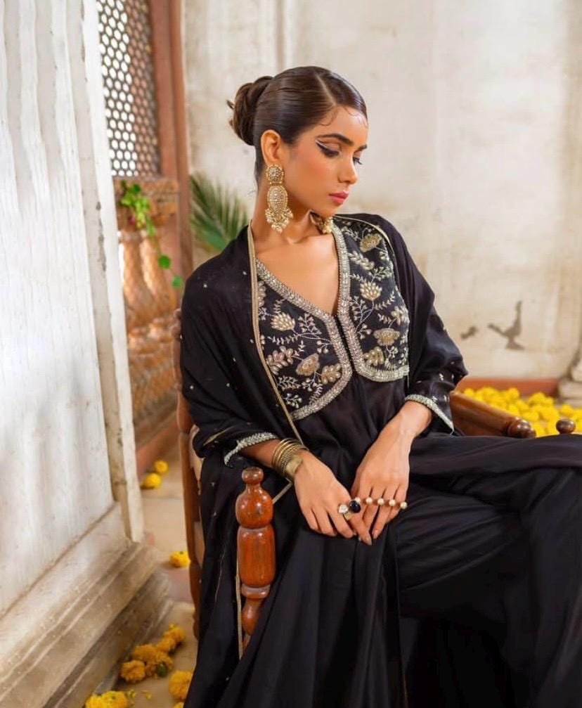 Hand Embroidered Black Anarkali Suit/chanderi Silk dress, georgette Dupatta, Indian Gown,black cocktail dress,Indian kurta pyjama, black ana