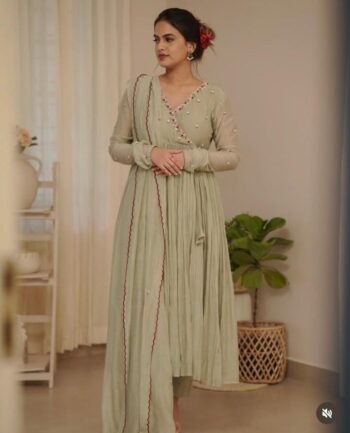 Hand Embroidered Anarkali Kurta Set: Olive Green Chanderi Silk Dupatta