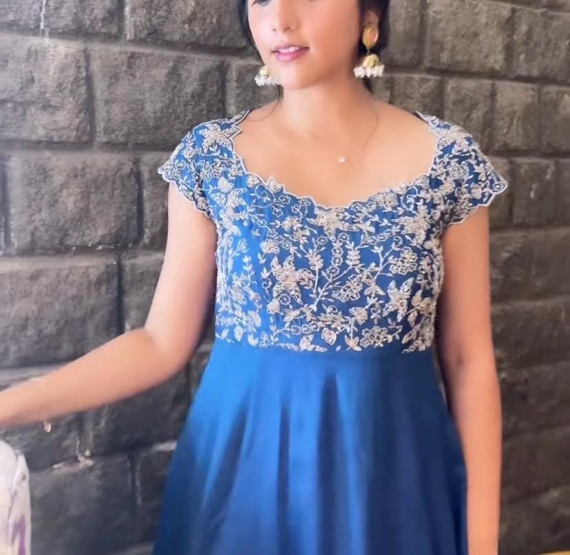 Anarkali suit usa/blue anarkali kurta/blue short sleeve anarkali/blue hand embroidered anarkali/blue heavy hand embroidered anarkali with du