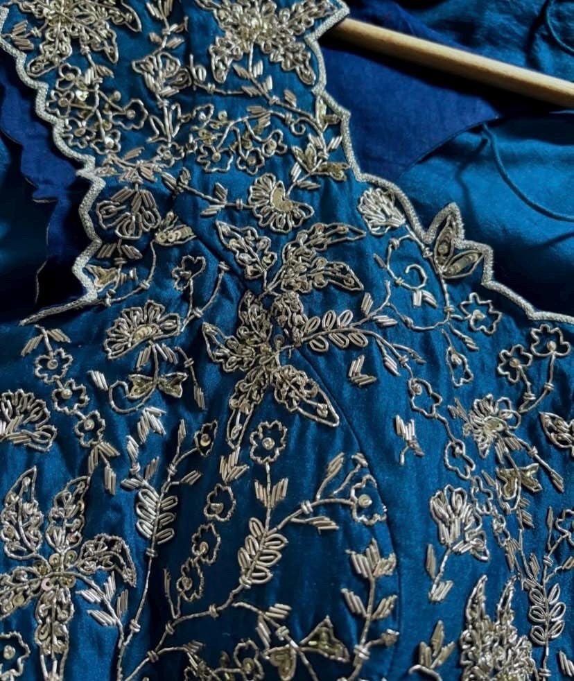 Anarkali suit usa/blue anarkali kurta/blue short sleeve anarkali/blue hand embroidered anarkali/blue heavy hand embroidered anarkali with du