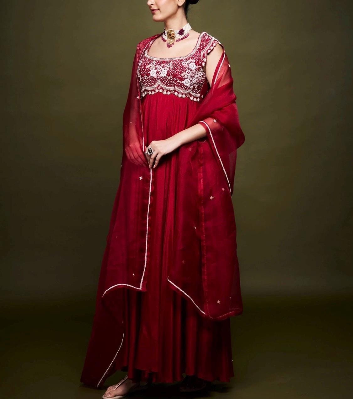 Anarkali suit usa/anarkali red kurta short sleeve/dark red Indian anarkali/ruby red anarkali/heavy hand embroidered anarkali with dupatta