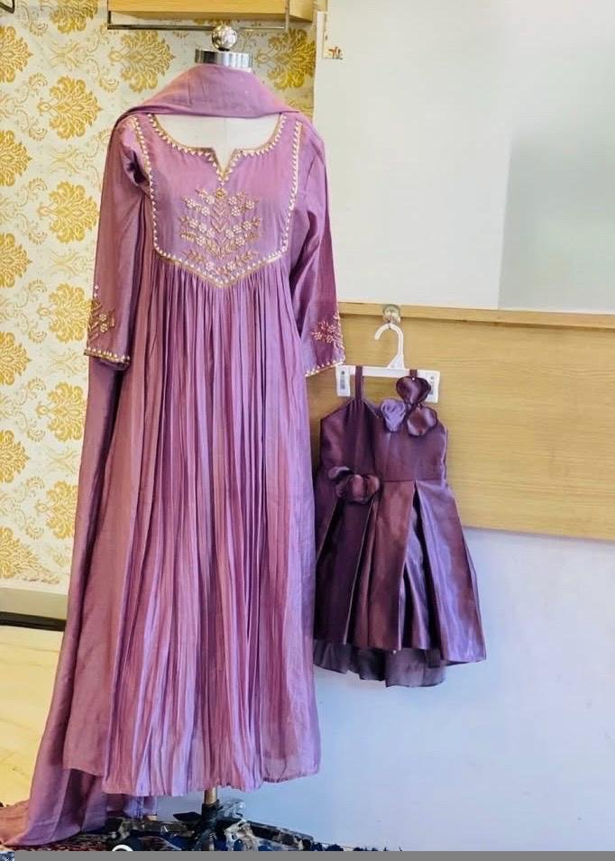 Hand Embroidered Anarkali Dress: Lavender Indian Suit with Dupatta,black anarkali dress,black indian kurta with dupatta,handwork kurta set