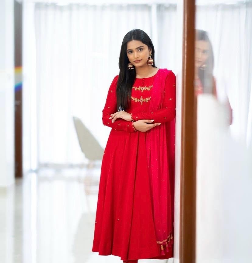 Hand embroidered Anarkali with dupatta/straight kurta suit set/red kurta with dupatta USA/Indian dresses/red kurta set with pant dupatta usa