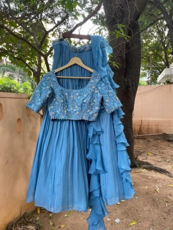 Women’s lehenga set/blue crop top lehenga/Indian crop top skirt USA/wedding lehenga choli USA/ sequin lehenga skirt with ruffle dupatta usa