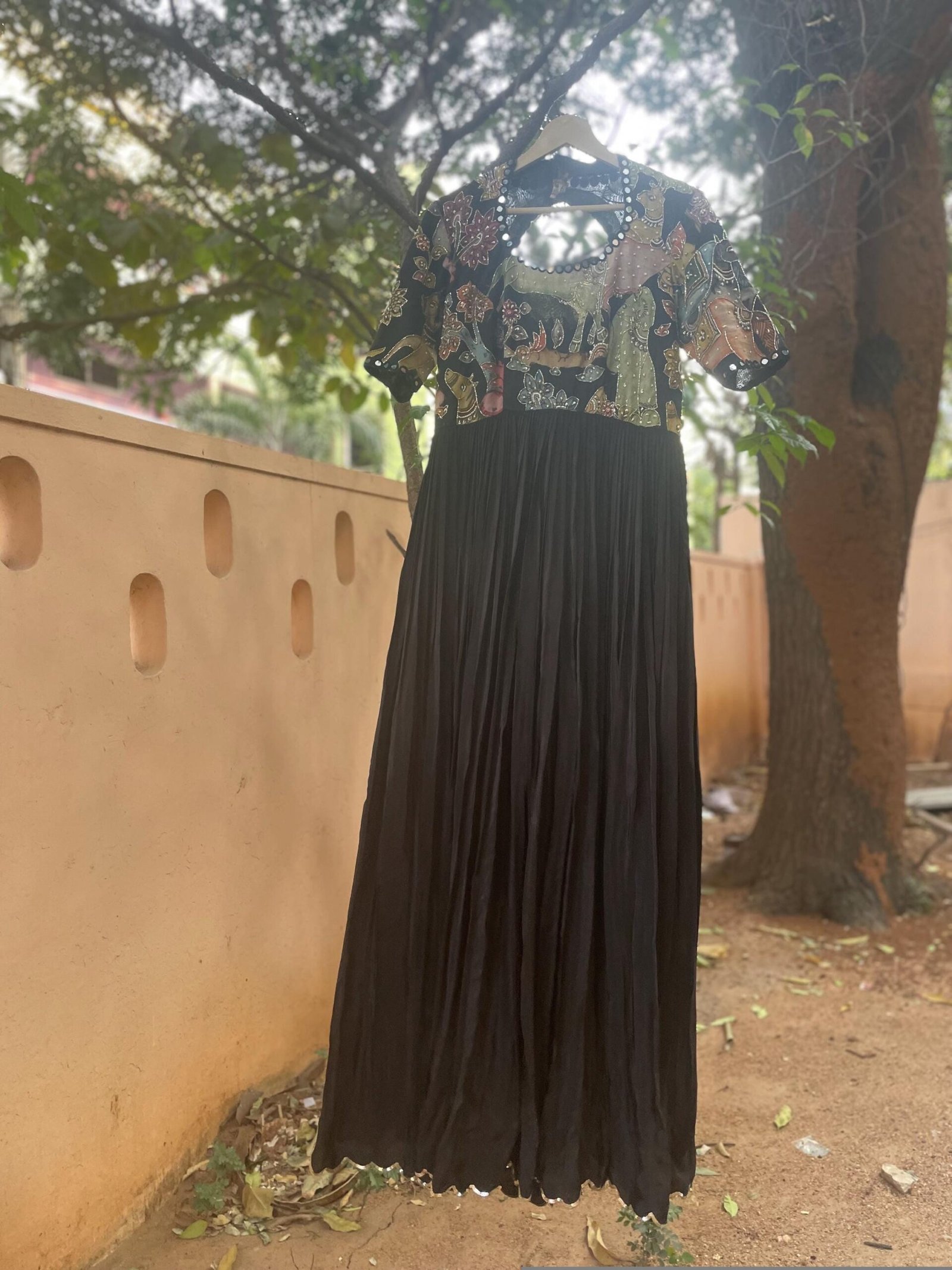 Hand-Painted Kalamkari Anarkali Dress with Dupatta: black Silk Embroidered Gown,Kalamkari Anarkali,black Kalamkari dress,hand embroidery usa