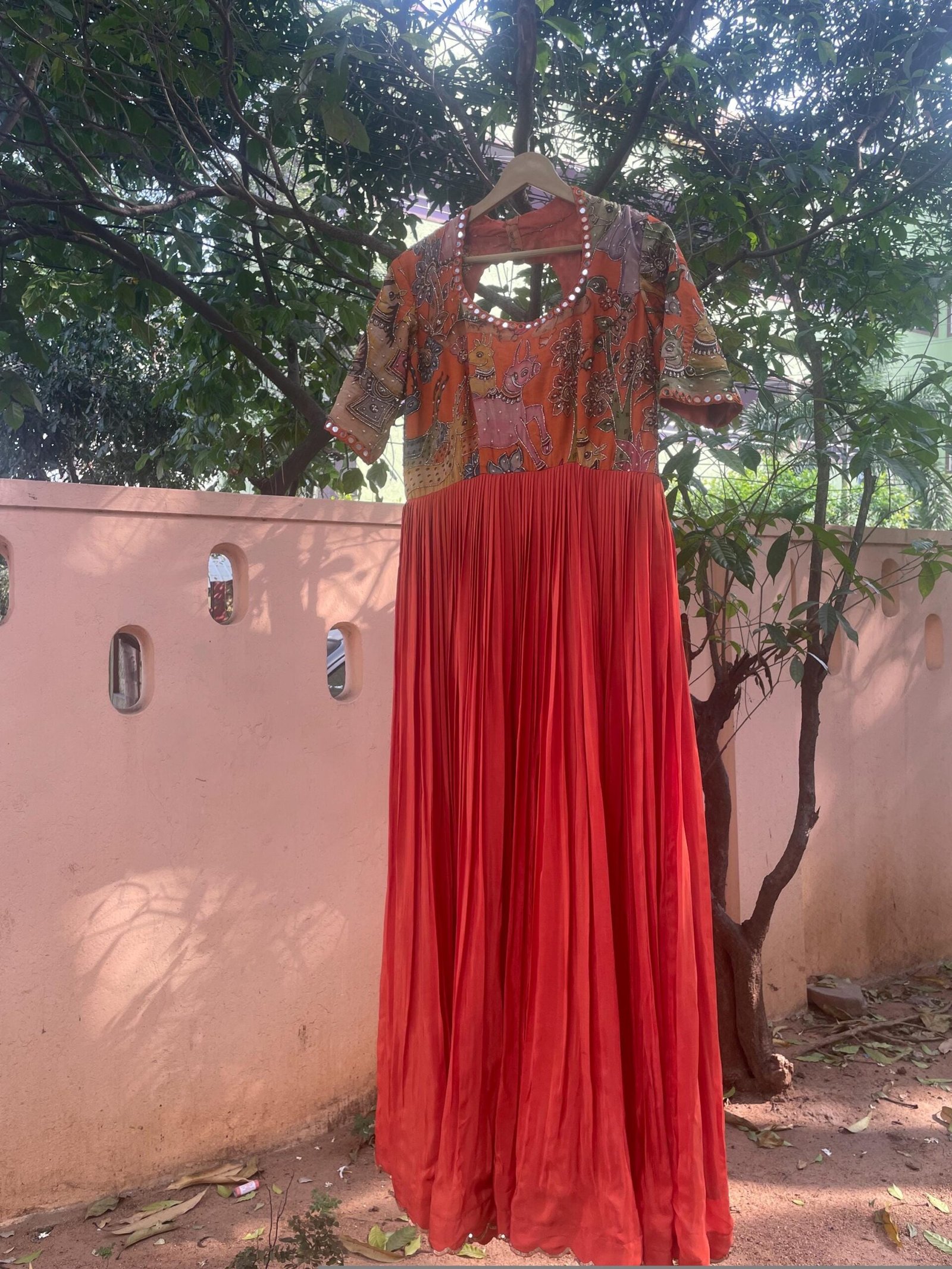 Hand-Painted Kalamkari Anarkali Dress with Dupatta: Orange Silk Embroidered Gown,Kalamkari dress,orange hand painted Kalamkari Anarkali suit