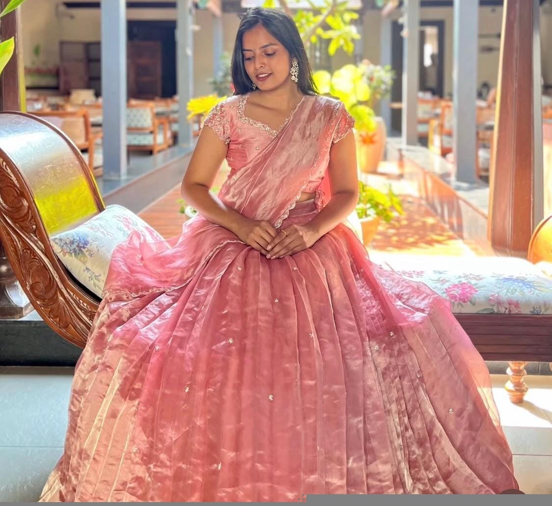 Women’s lehenga set/pink croptop lehenga/Indian crop top skirt USA/hand embroidered lehenga set dupatta/pink lehenga skirt/pink lehenga set