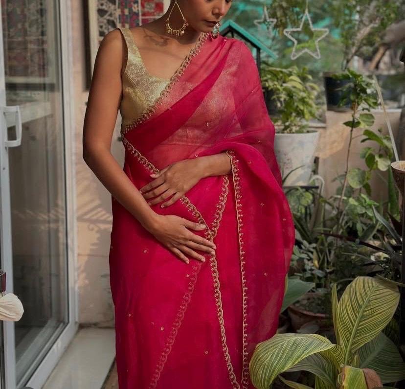 Pure silk cocktailsaree/pink sari with hand embroidery/organza silk saree with designer blouse /pink saree,party saree, sleeveless blouse us