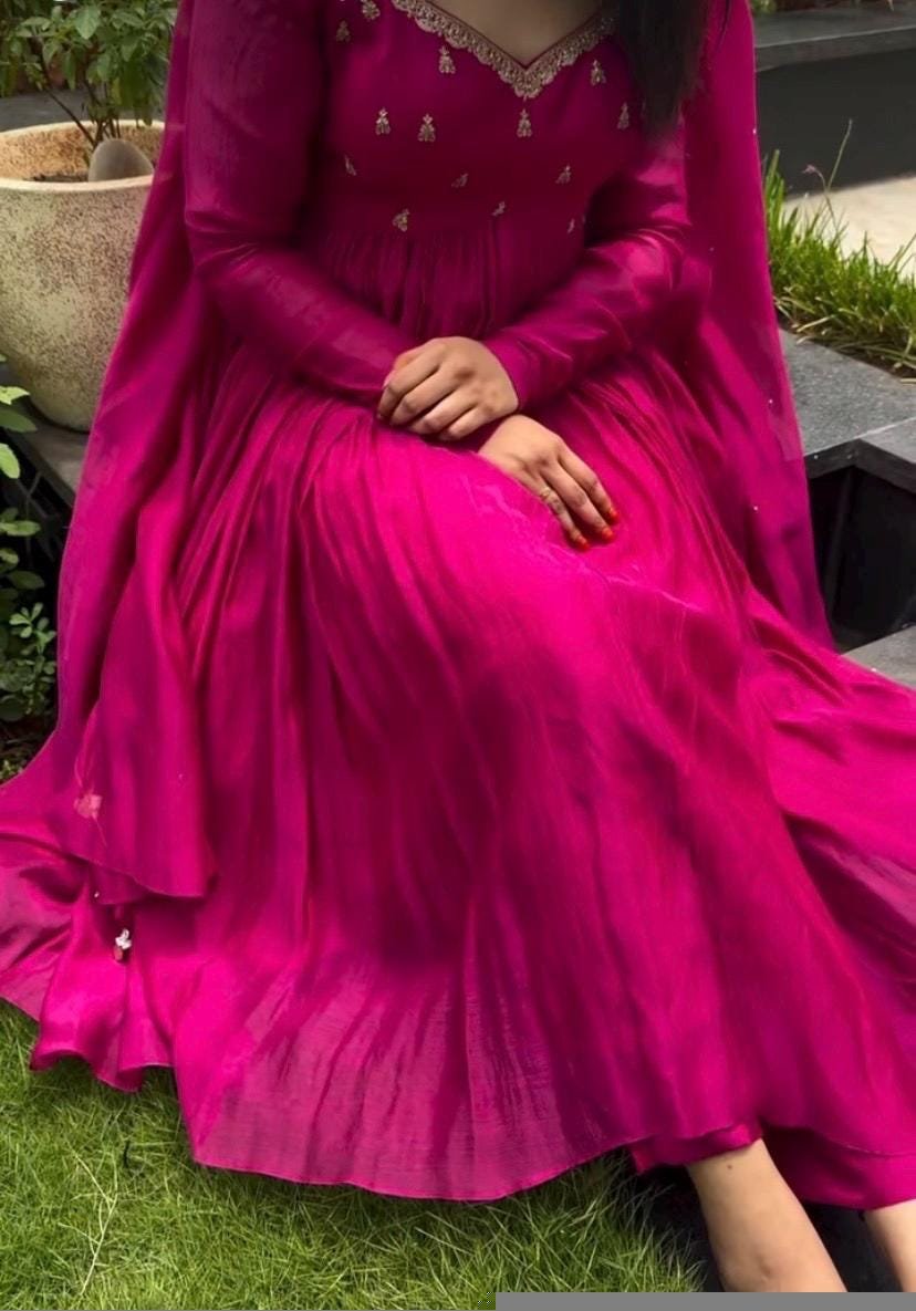 Anarkali suit usa / red embroidered anarkali kurta full sleeve /Indian dress/embroidered anarkali/Indian dresses /voggish/pink anarkali usa