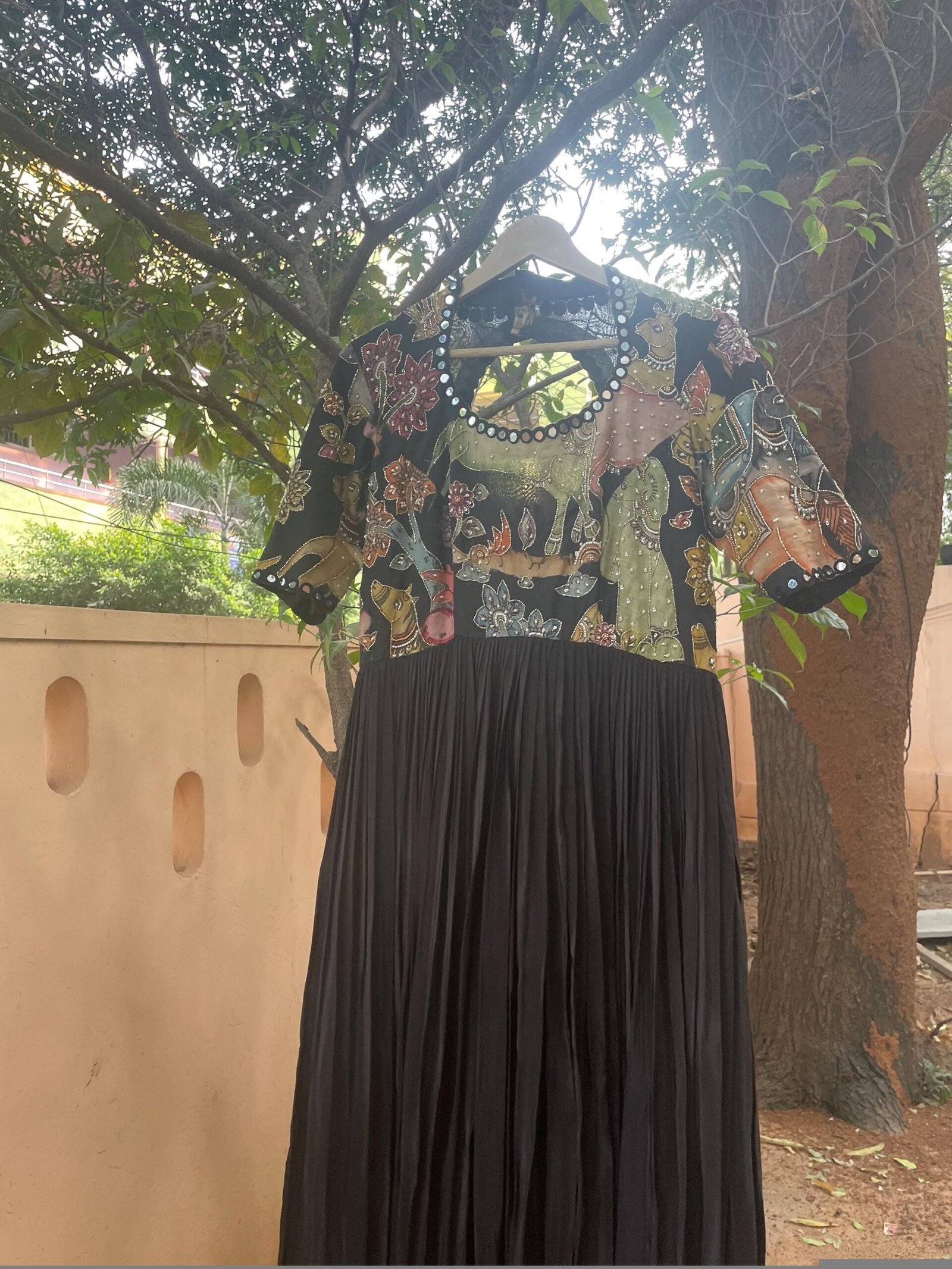 Hand-Painted Kalamkari Anarkali Dress with Dupatta: black Silk Embroidered Gown,Kalamkari Anarkali,black Kalamkari dress,hand embroidery usa