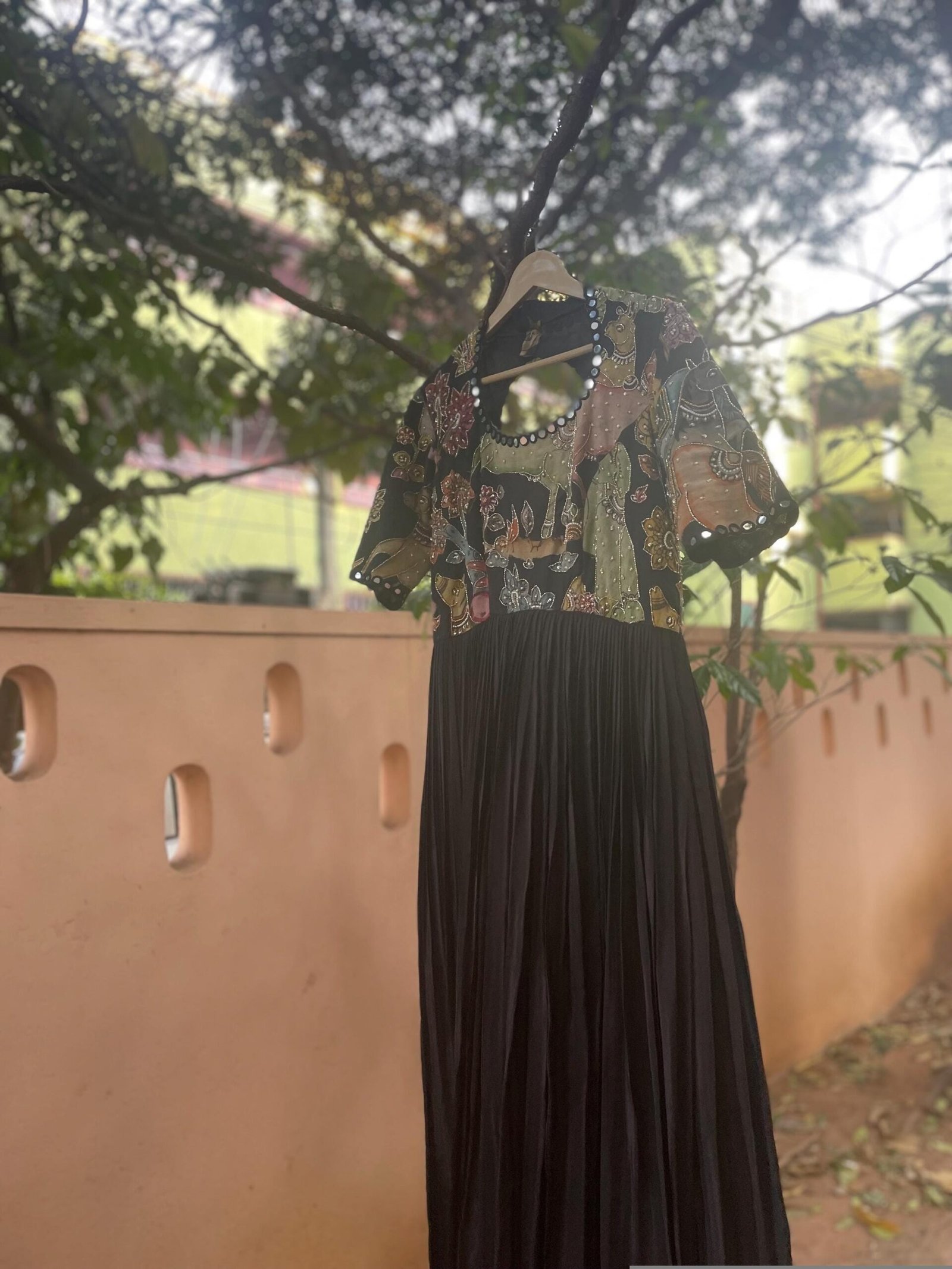 Hand-Painted Kalamkari Anarkali Dress with Dupatta: black Silk Embroidered Gown,Kalamkari Anarkali,black Kalamkari dress,hand embroidery usa