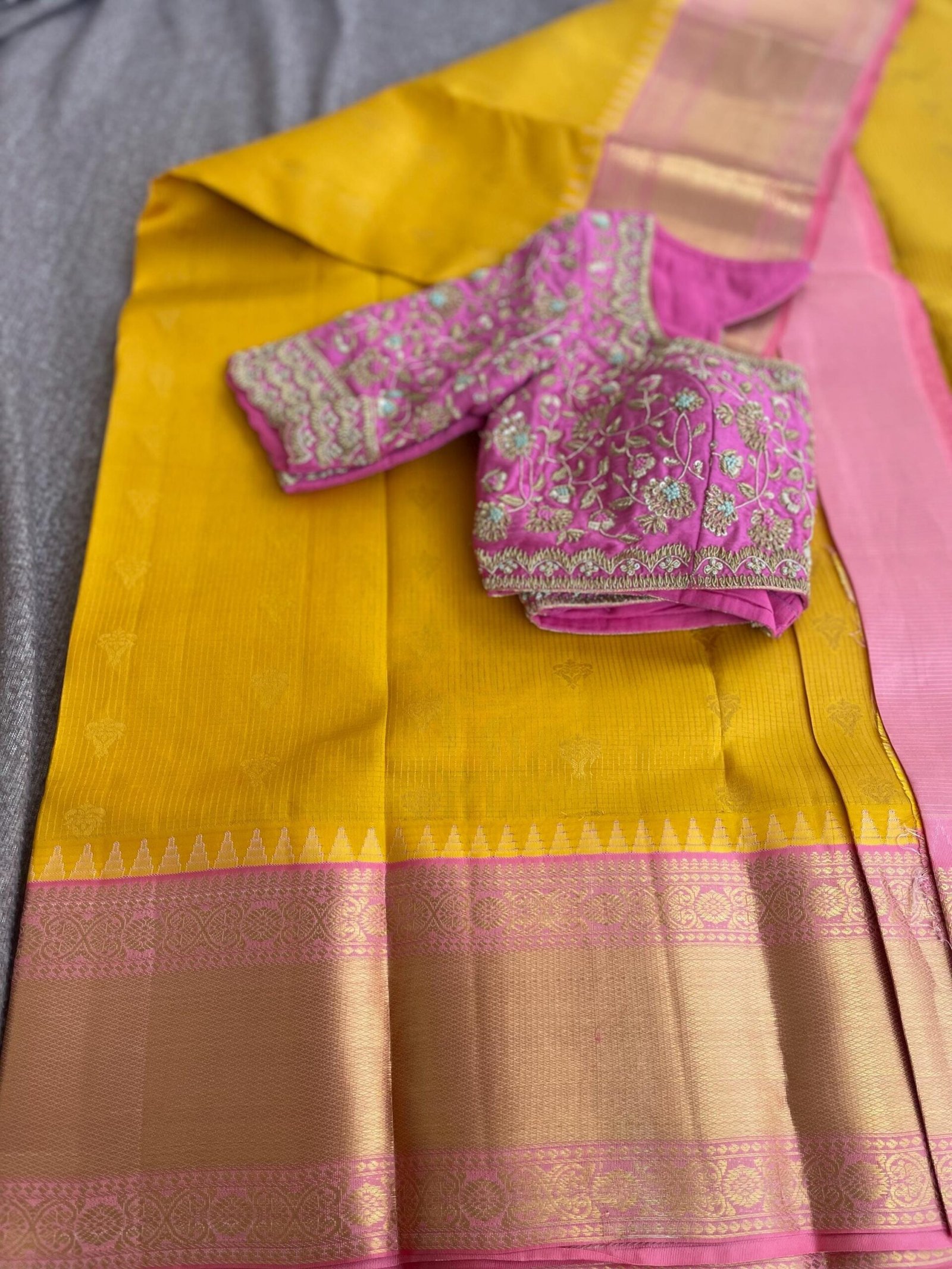 Pure handloom kanjeevaram silk saree with blouse |traditional saree with readymade blouse| sarees USA/bridal kanjeevaram saree/wedding saree