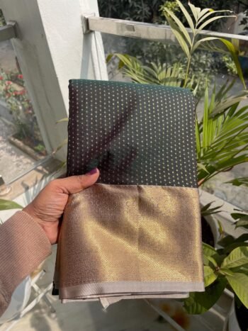 Traditional border silk saree with stitched blouse|traditional saree with readymade blouse/silk sarees USA/semi silk saree/bottle gree saree