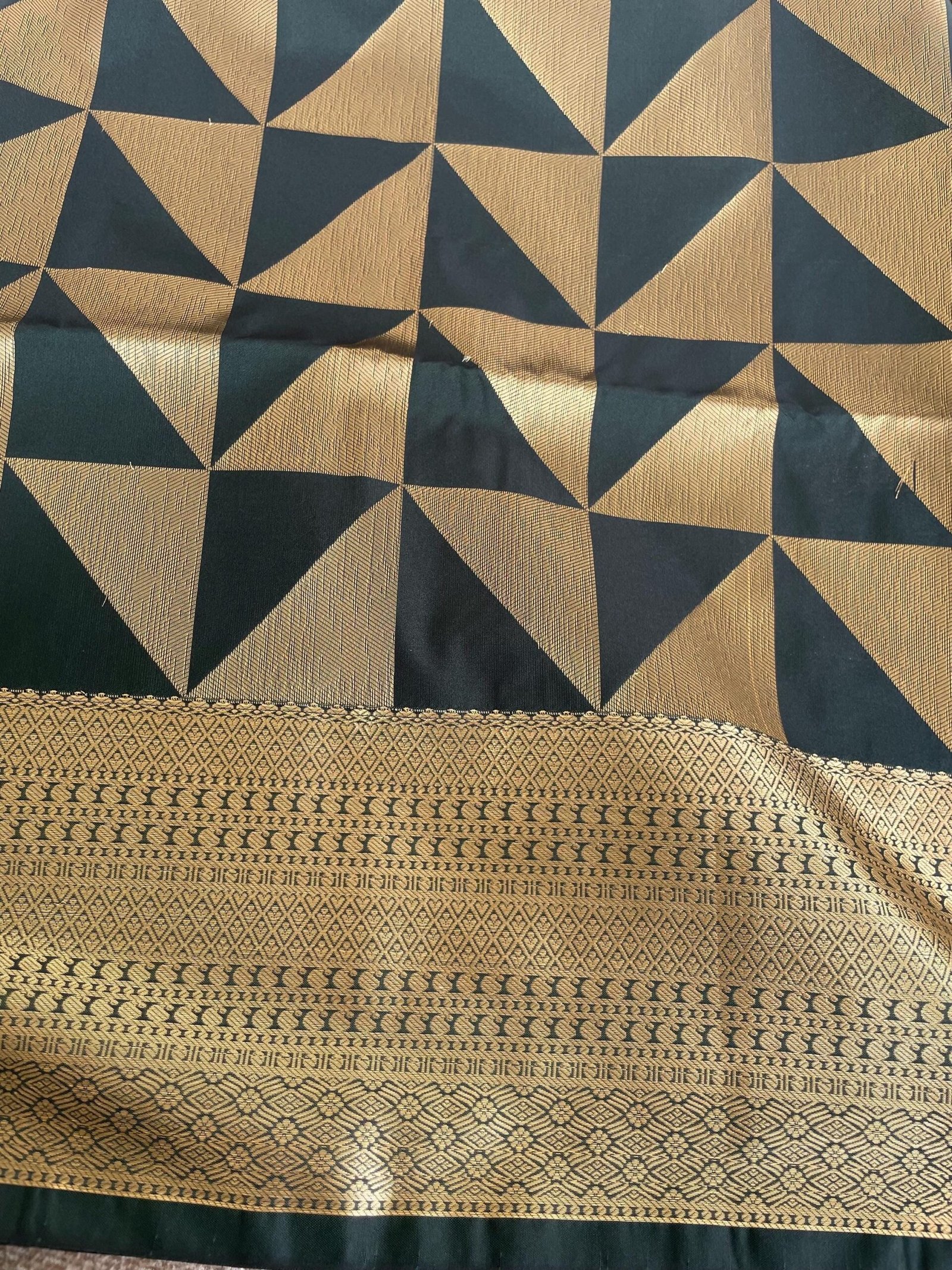 Traditional border silk saree with stitched blouse|traditional saree with readymade blouse/silk sarees USA/semi silk saree/black silk saree