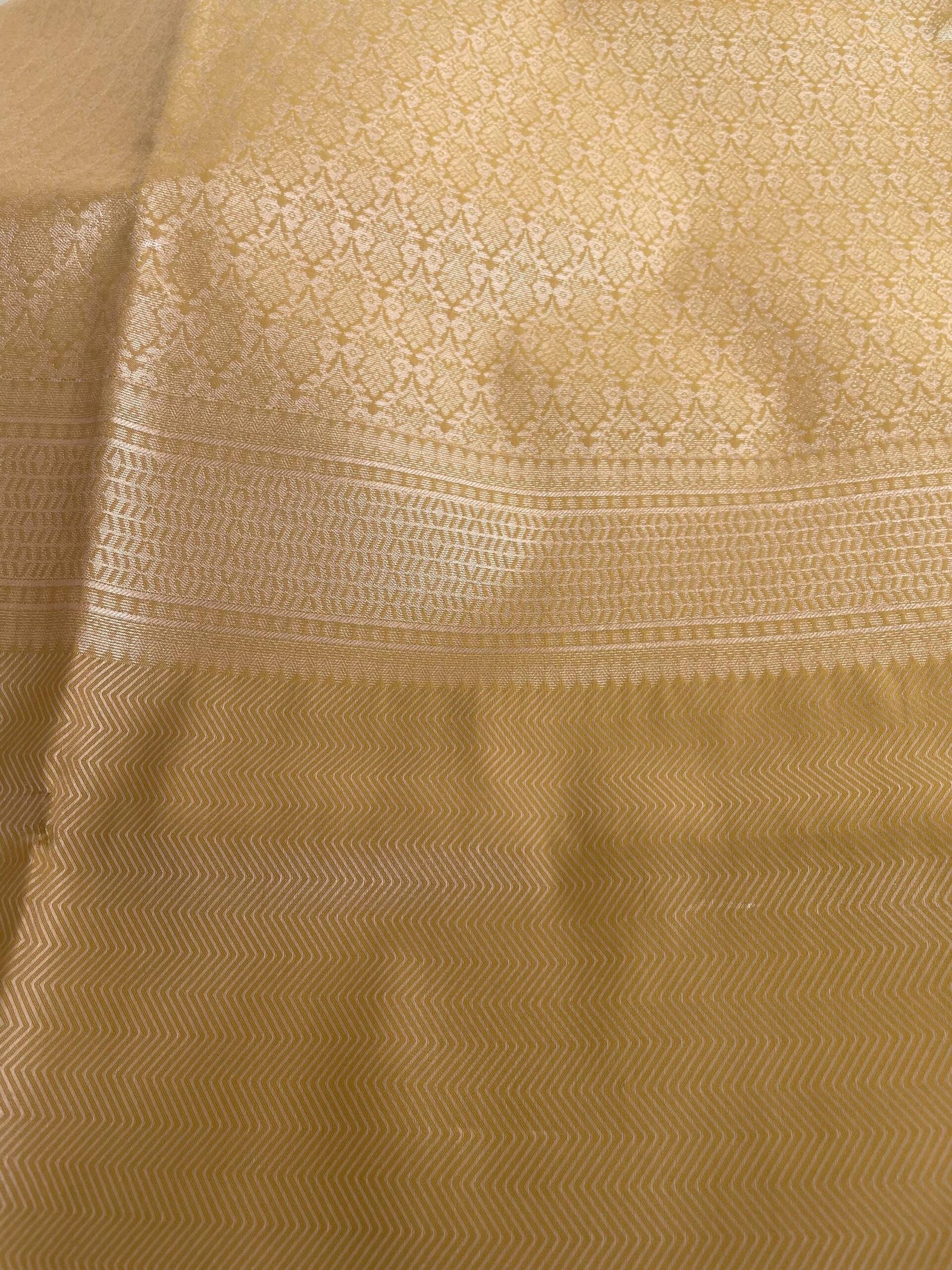 Traditional border silk saree with stitched blouse|traditional saree with readymade blouse/silk sarees USA/semi silk saree/golden silk saree