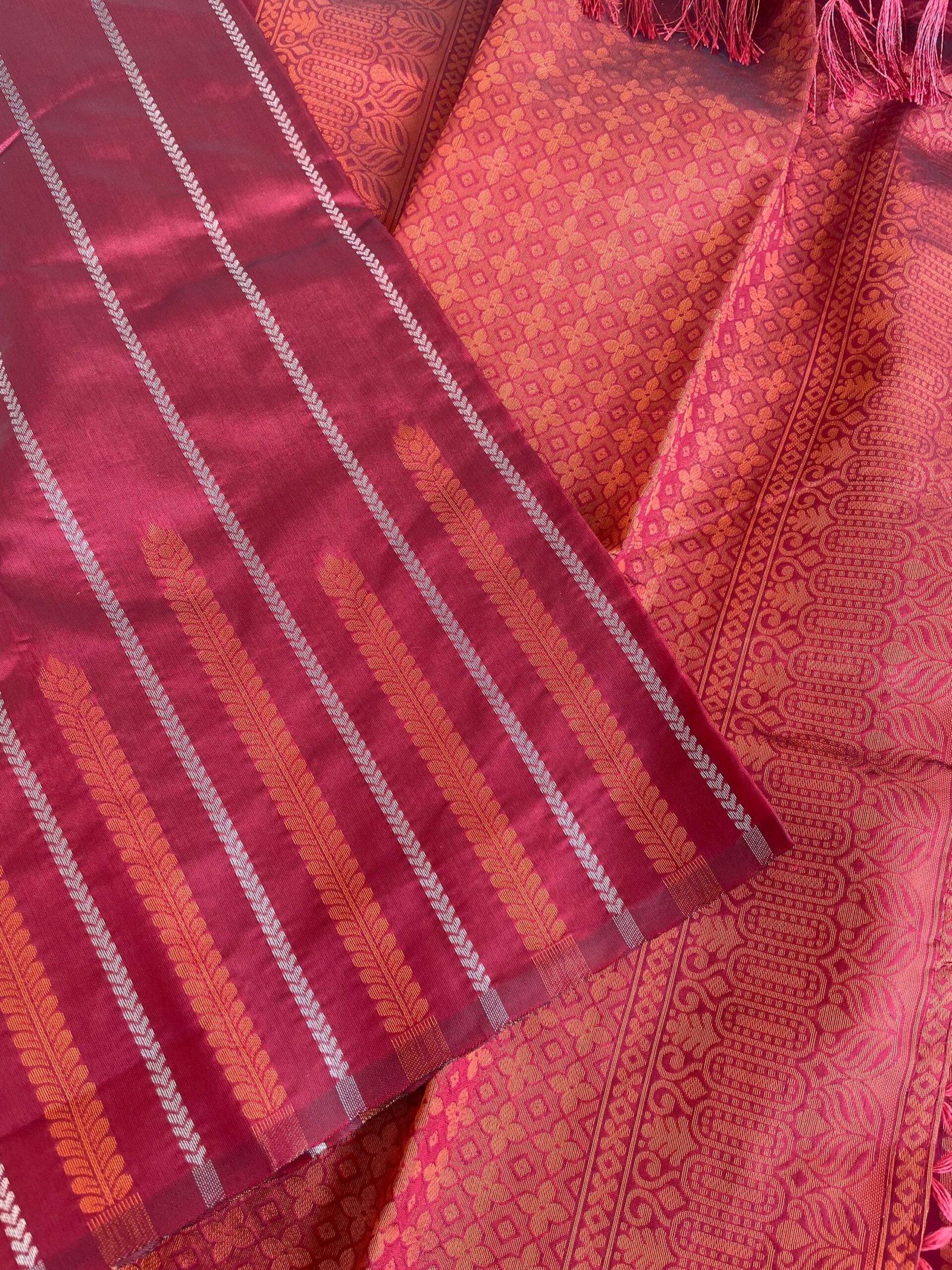Traditional border silk saree with stitched blouse|traditional saree with readymade blouse/silk sarees USA/semi silk saree/maroon silk saree