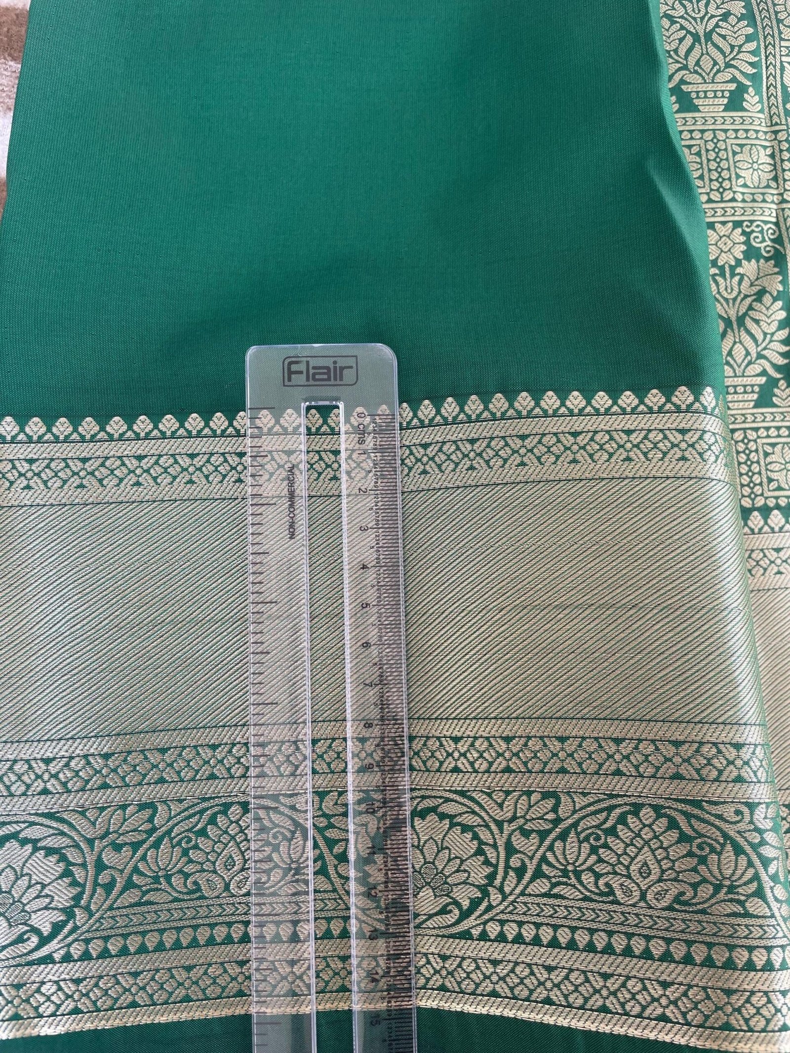 Traditional border silk saree with stitched blouse|traditional saree with readymade blouse/silk sarees USA/semi silk saree/green silk saree