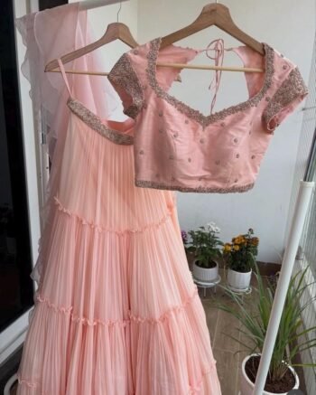 Women’s lehenga set/pink croptop lehenga/Indian crop top skirt USA/hand embroidered lehenga set dupatta/pink lehenga skirt/pink lehenga set