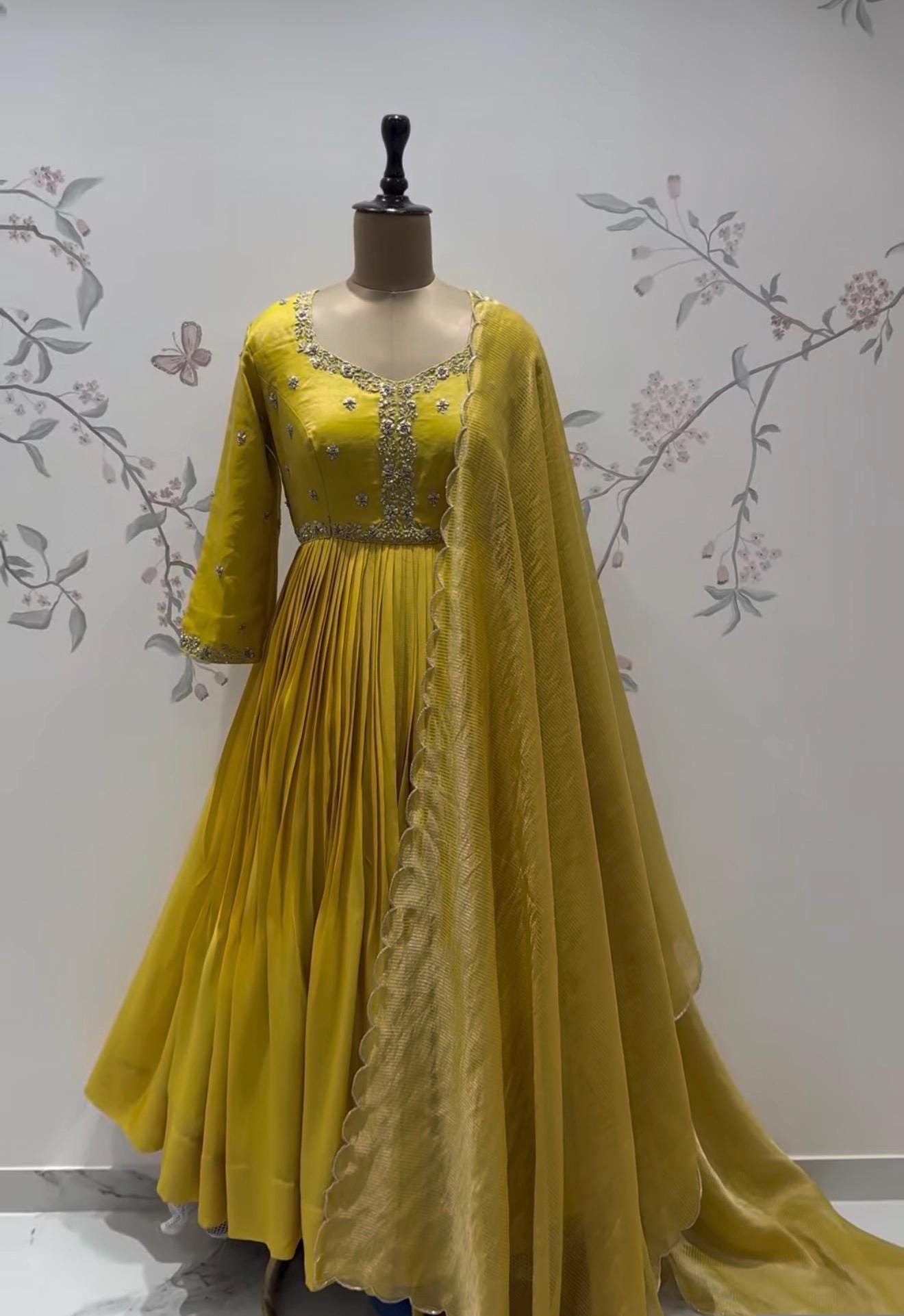 Yellow Anarkali suit usa/haldi anarkali kurta/tissue anarkali/hand embroidered dress anarkali/Indian dresses/yellow simple anarkali kurta
