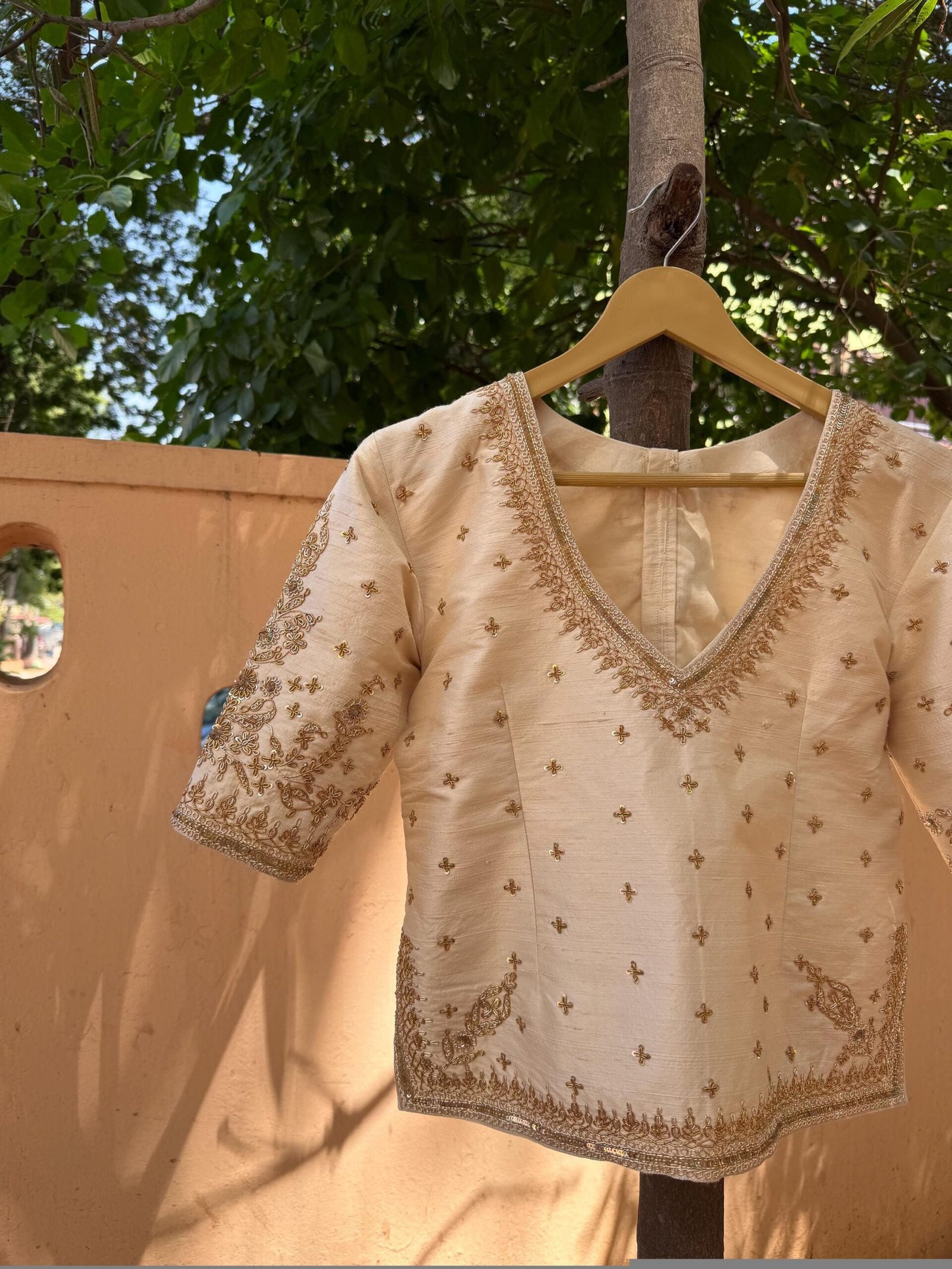 Cream hand embroidery long blouse/saree maggam blouse/pure silk zardosi blouse/blue hand embroidered blouse/heavy maggam full sleeve blouse