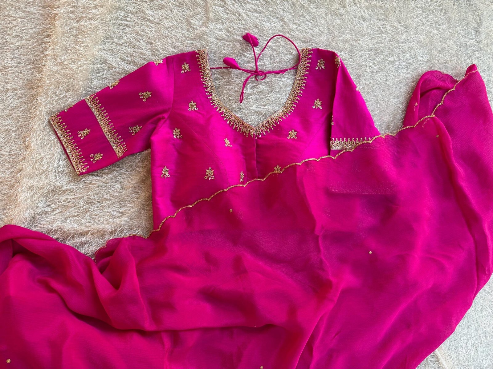 Pink chiffon silk saree with hand Embroidered blouse/hand embroidered saree with ready blouse|simple sarees |hot pink embroidery silk saree