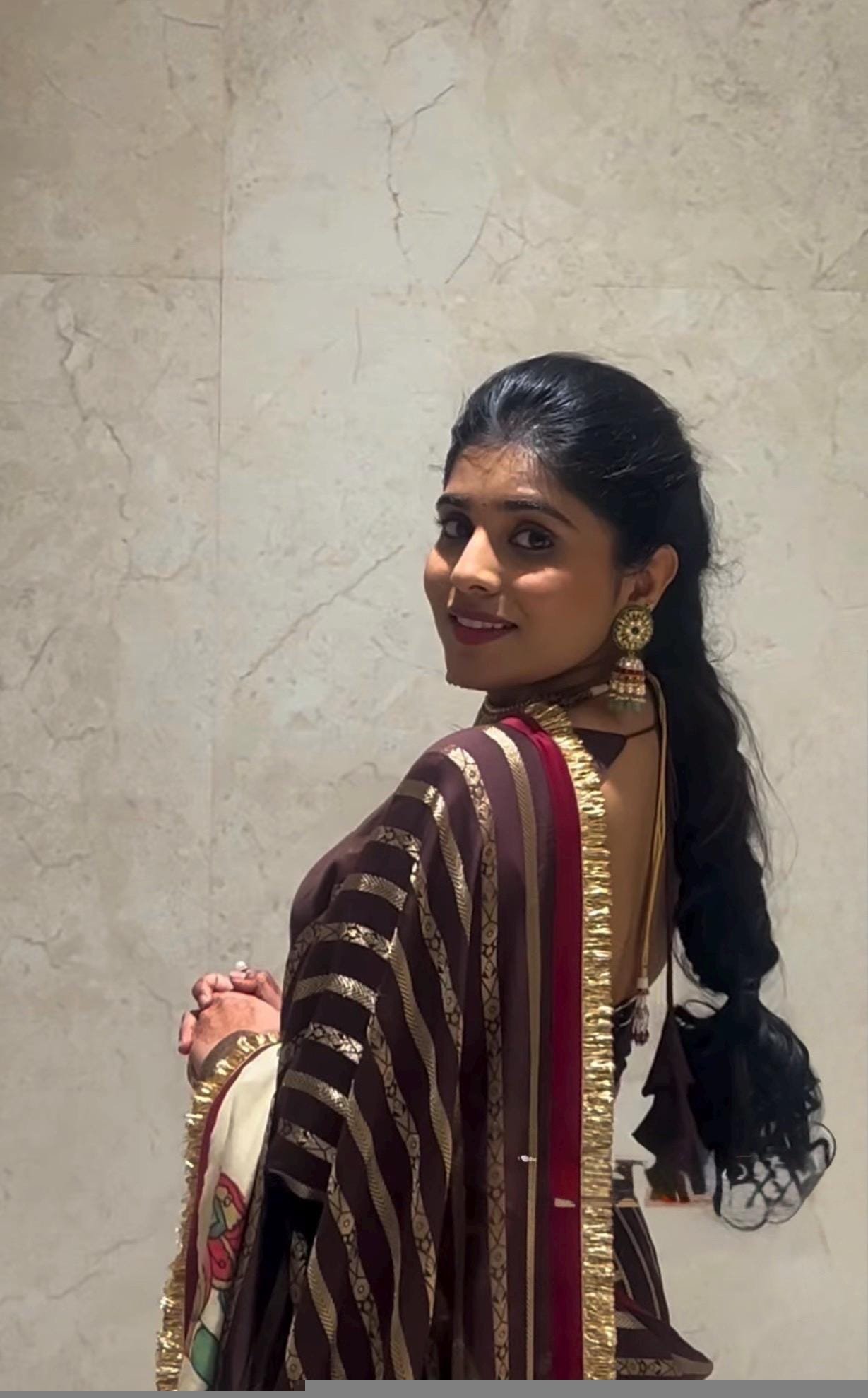 Women’s pure kalamkari lehenga set / crop top lehenga / Hand painted lehenga USA / wedding lehenga USA / kalamkarilehenga choli /voggish usa