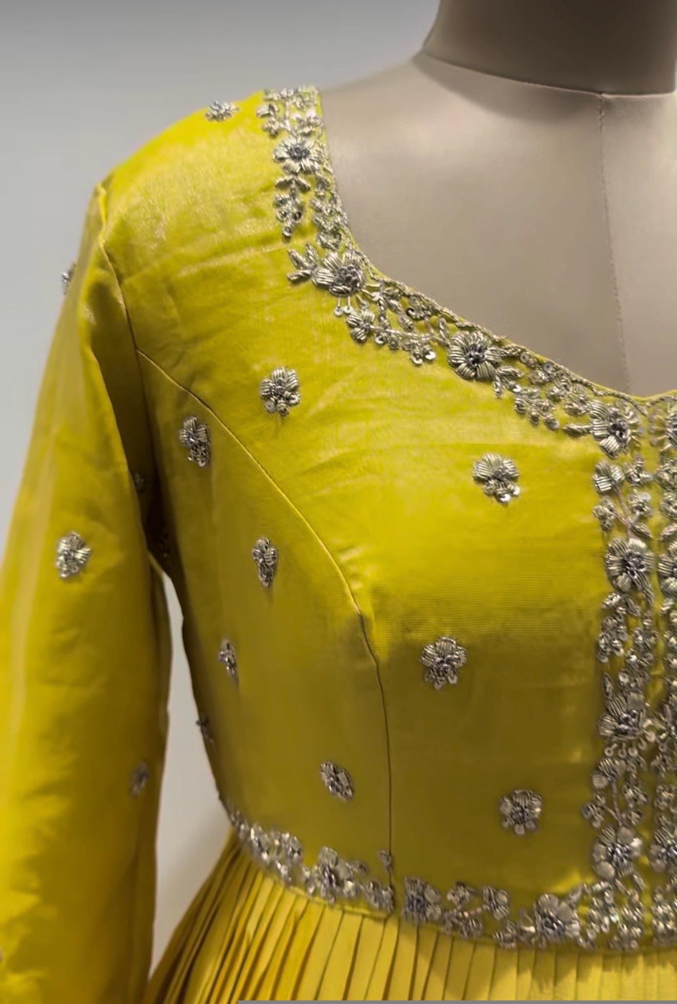Yellow Anarkali suit usa/haldi anarkali kurta/tissue anarkali/hand embroidered dress anarkali/Indian dresses/yellow simple anarkali kurta