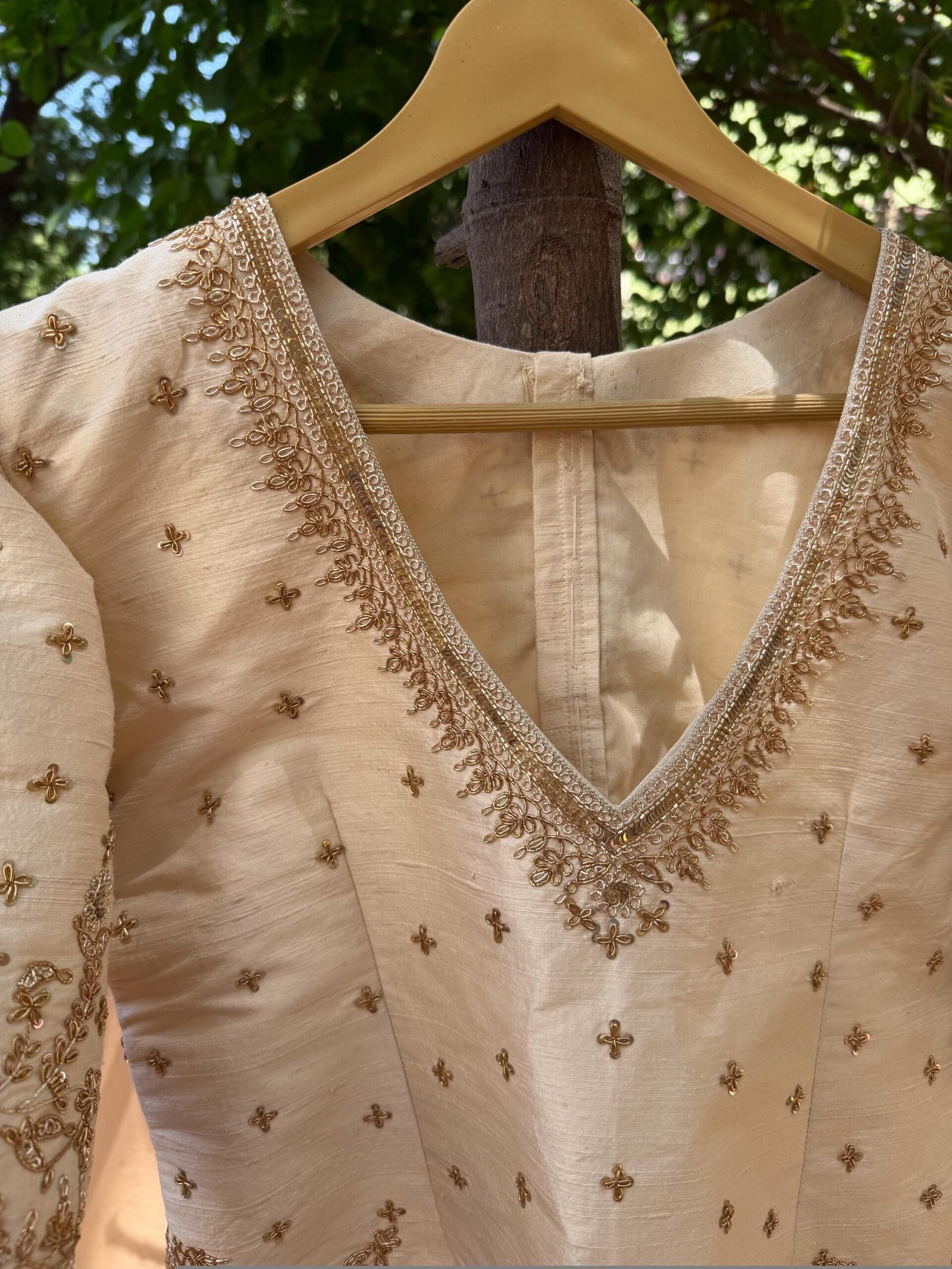 Cream hand embroidery long blouse/saree maggam blouse/pure silk zardosi blouse/blue hand embroidered blouse/heavy maggam full sleeve blouse