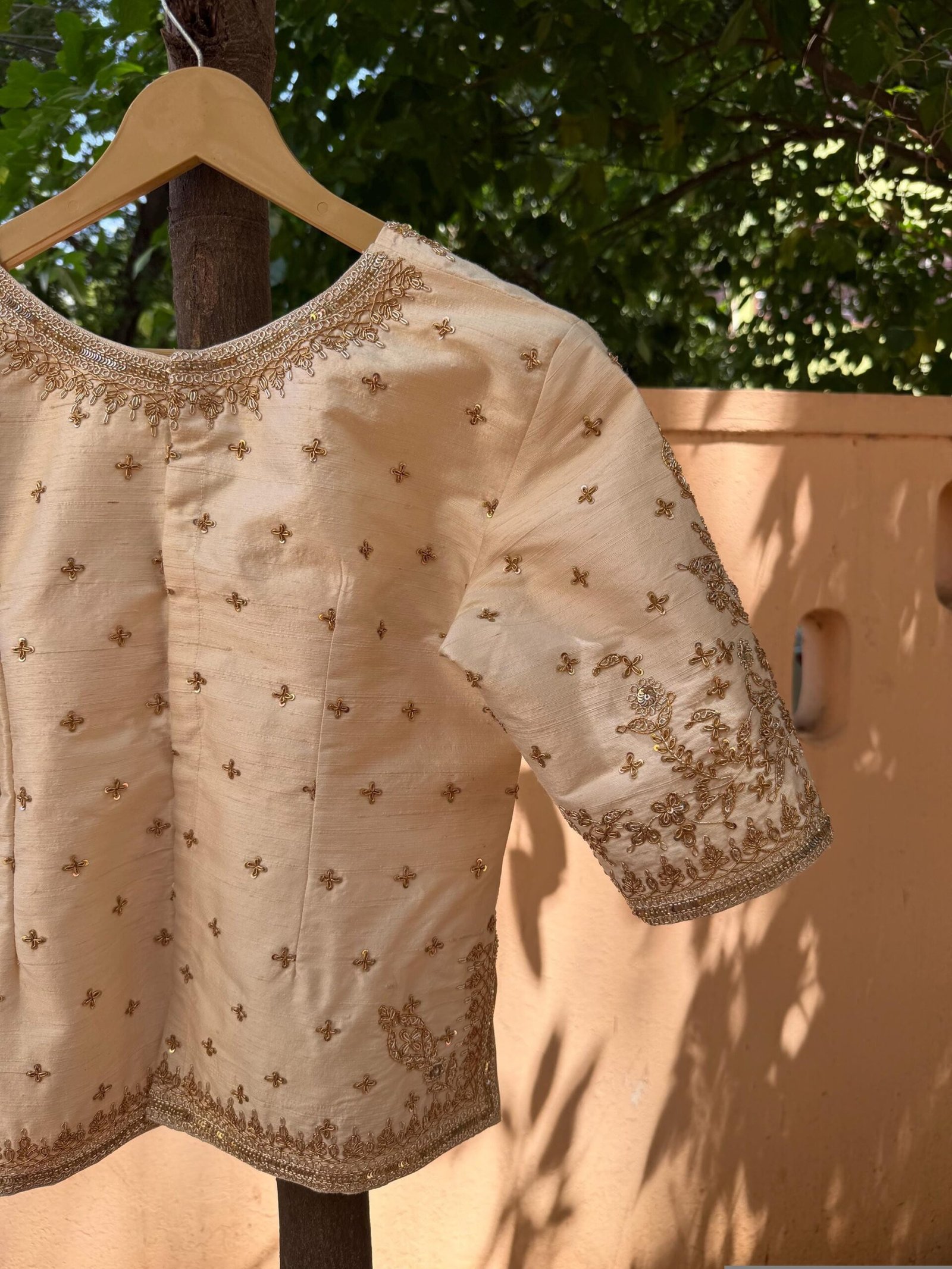 Cream hand embroidery long blouse/saree maggam blouse/pure silk zardosi blouse/blue hand embroidered blouse/heavy maggam full sleeve blouse