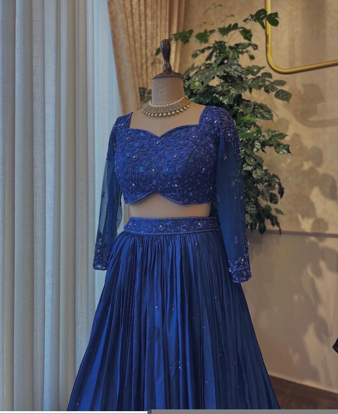 Women’s lehenga set/blue croptop lehenga/Indian crop top skirt USA/hand embroidered wedding lehenga USA/blue silk skirt/royalblue lehenga us