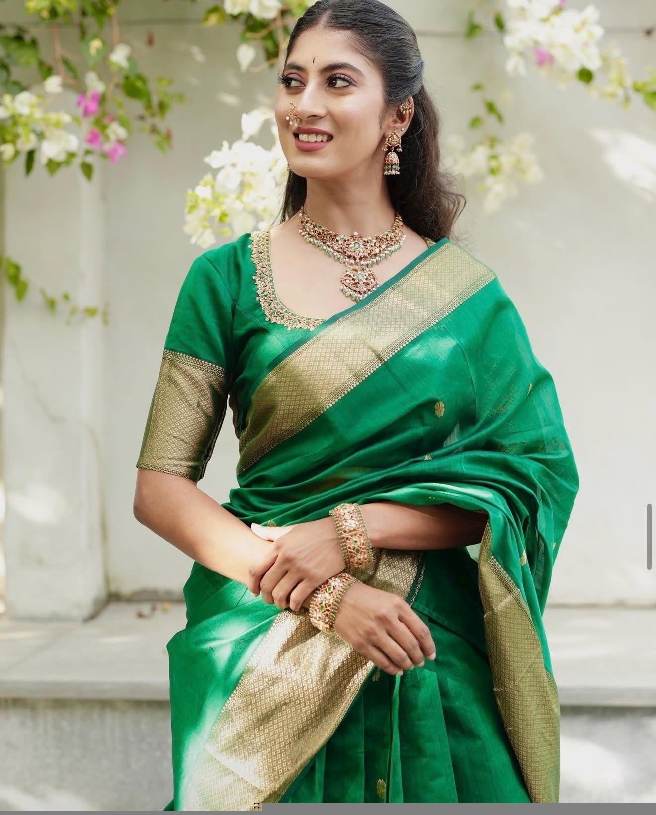 Women’s lehenga Set/green traditionalcrop top lehenga / Indian crop top skirt USA/pure handlooom lehenga choli/green half saree with dupatta