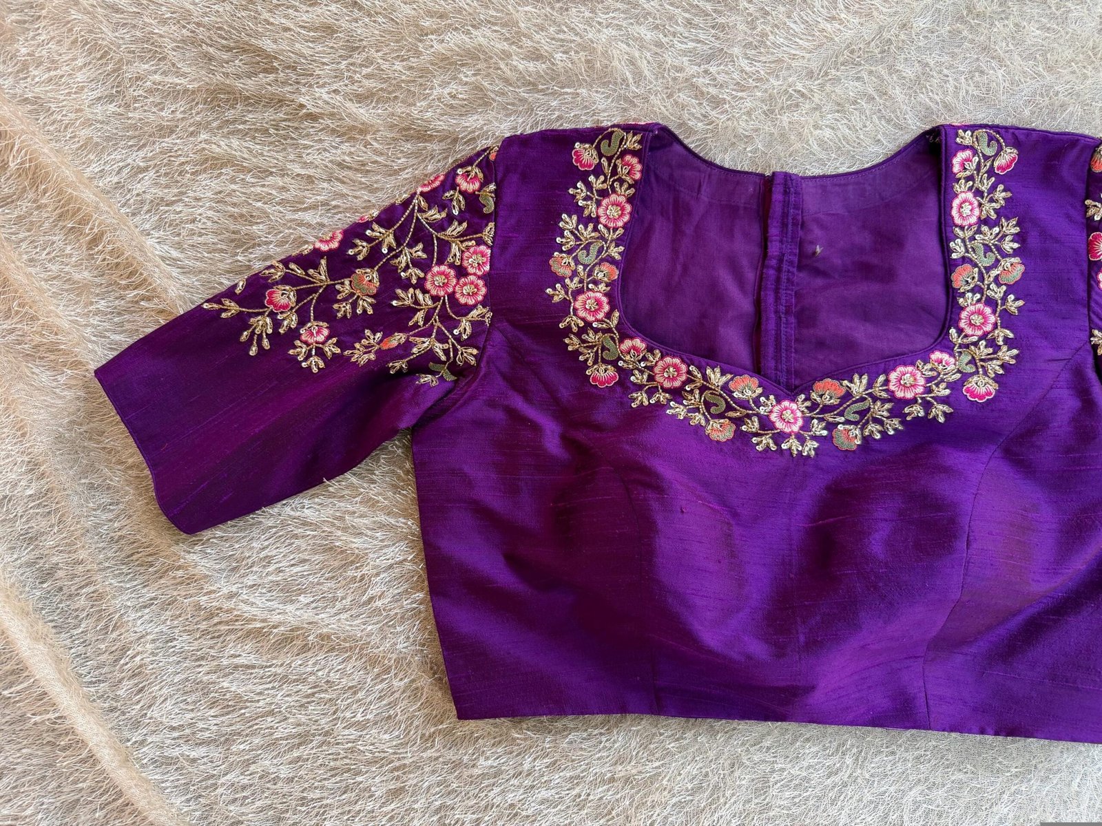 Purple hand embroidery blouse/saree maggam work blouse/purple saree blouse/purple hand embroidered blouse/ready made blouse zardosi/voggish