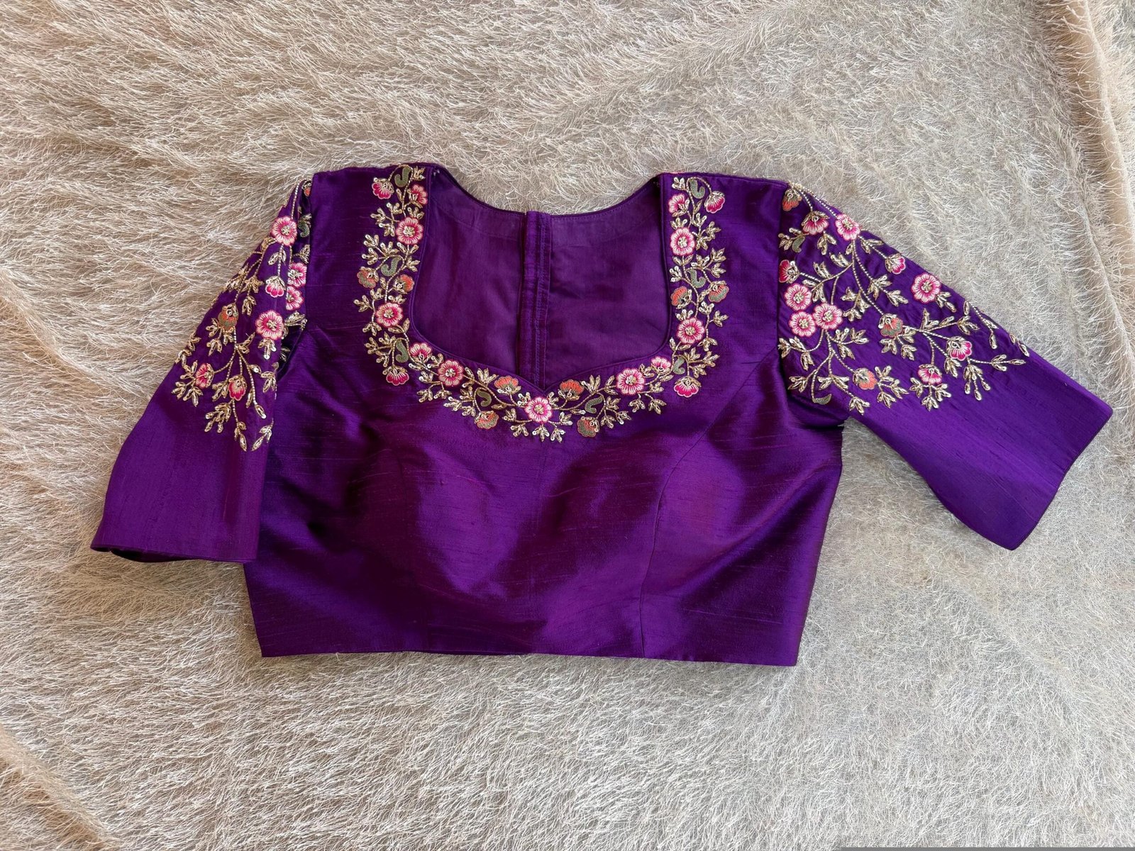 Purple hand embroidery blouse/saree maggam work blouse/purple saree blouse/purple hand embroidered blouse/ready made blouse zardosi/voggish